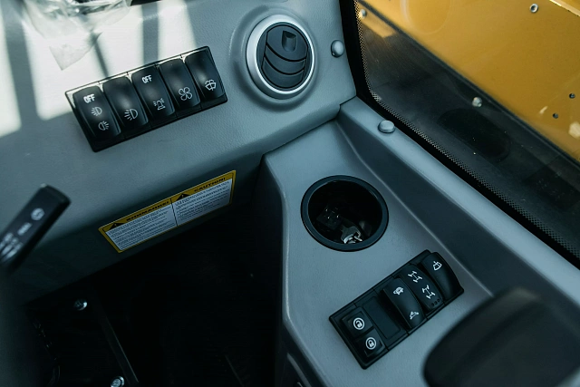 Телескопический погрузчик Knack Wesson T6027