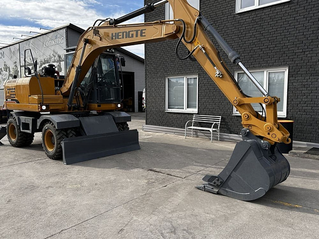 Колесный экскаватор HENGTE HT160W