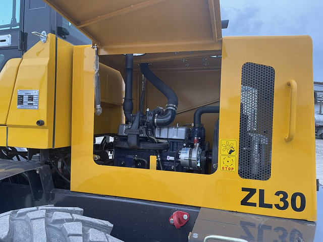 Фронтальный погрузчик ISKRA ZL30