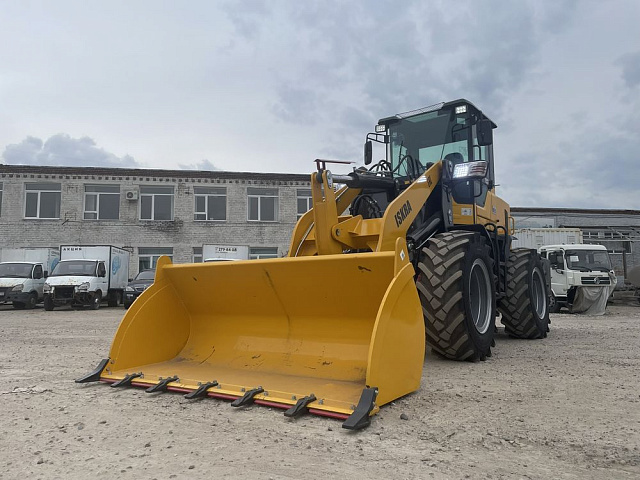 Фронтальный погрузчик ISKRA ZL30