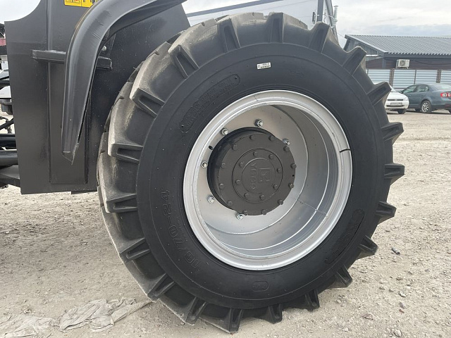 Фронтальный погрузчик ISKRA ZL30