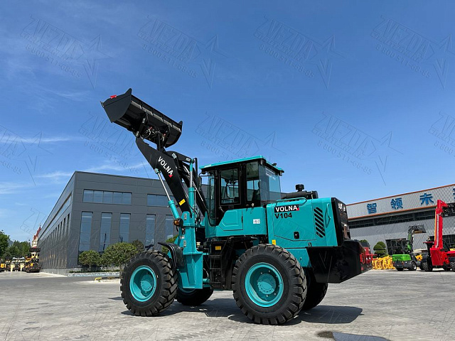 Фронтальный погрузчик VOLNA V104