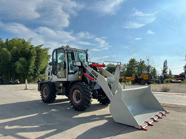 Фронтальный погрузчик ISKRA ZL15