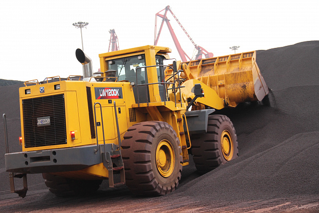 Фронтальный погрузчик LW1200KN