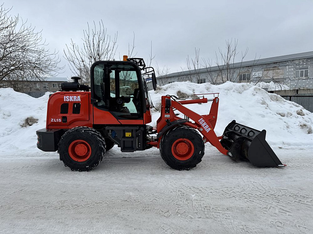 Фронтальный погрузчик ISKRA ZL15