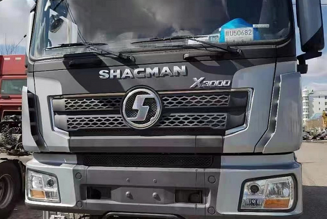 Самосвал Shacman SX32586V385