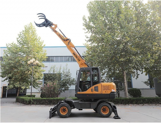 Экскаватор HENGTE HT85W