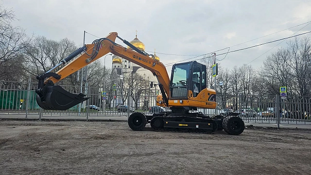 Экскаватор колесно-гусеничный HZM X9
