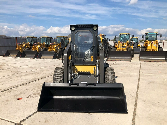 Мини-погрузчик HZM XC1200