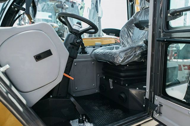 Телескопический погрузчик Knack Wesson T6027