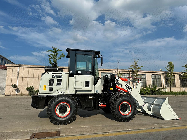 Фронтальный погрузчик ISKRA ZL15G