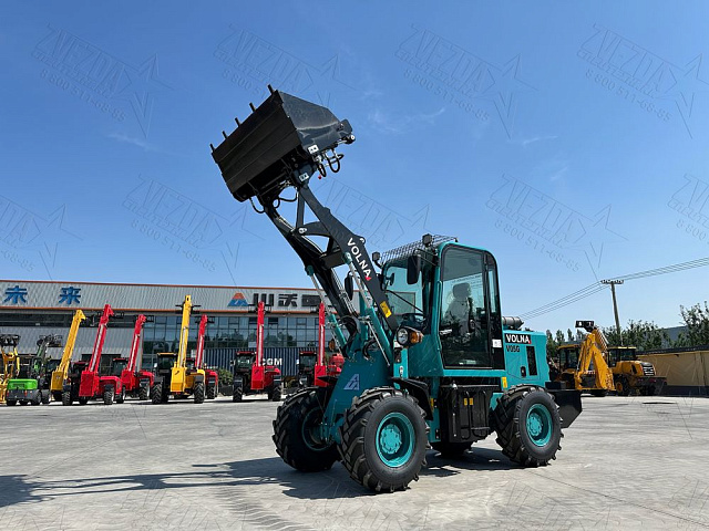 Фронтальный погрузчик VOLNA V05G